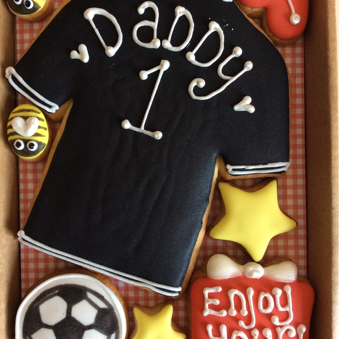 Football Shirt and Football Cookie Card (Medium)