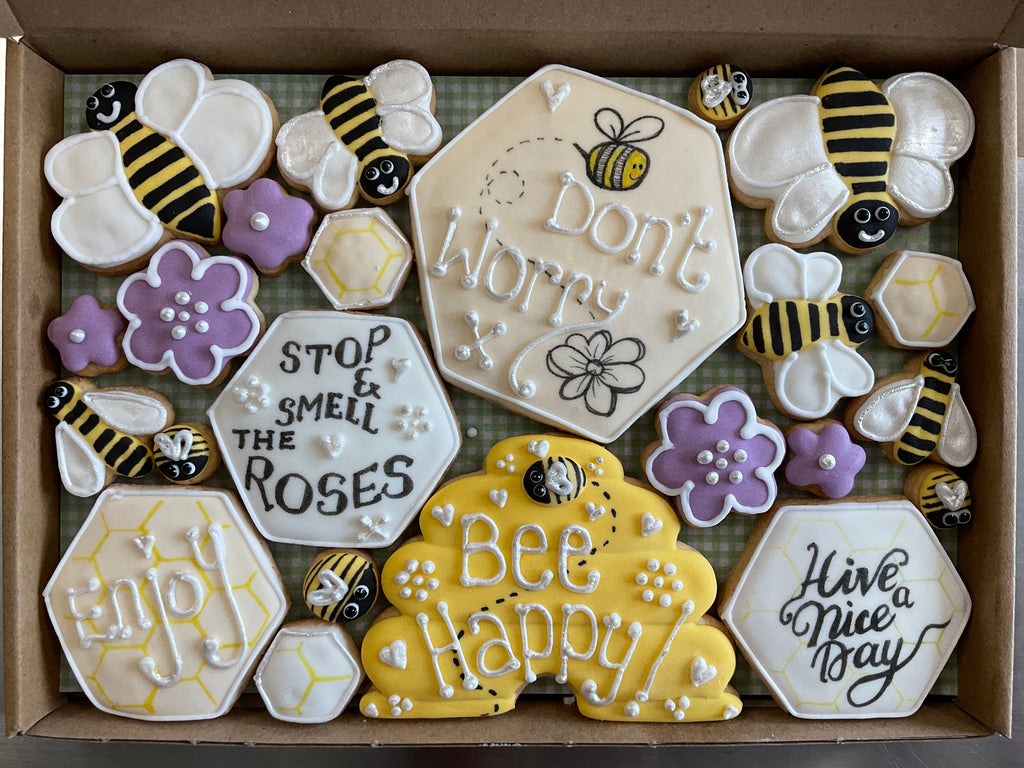 Bees -  Don’t Worry - Bee Happy sentiment large cookie box