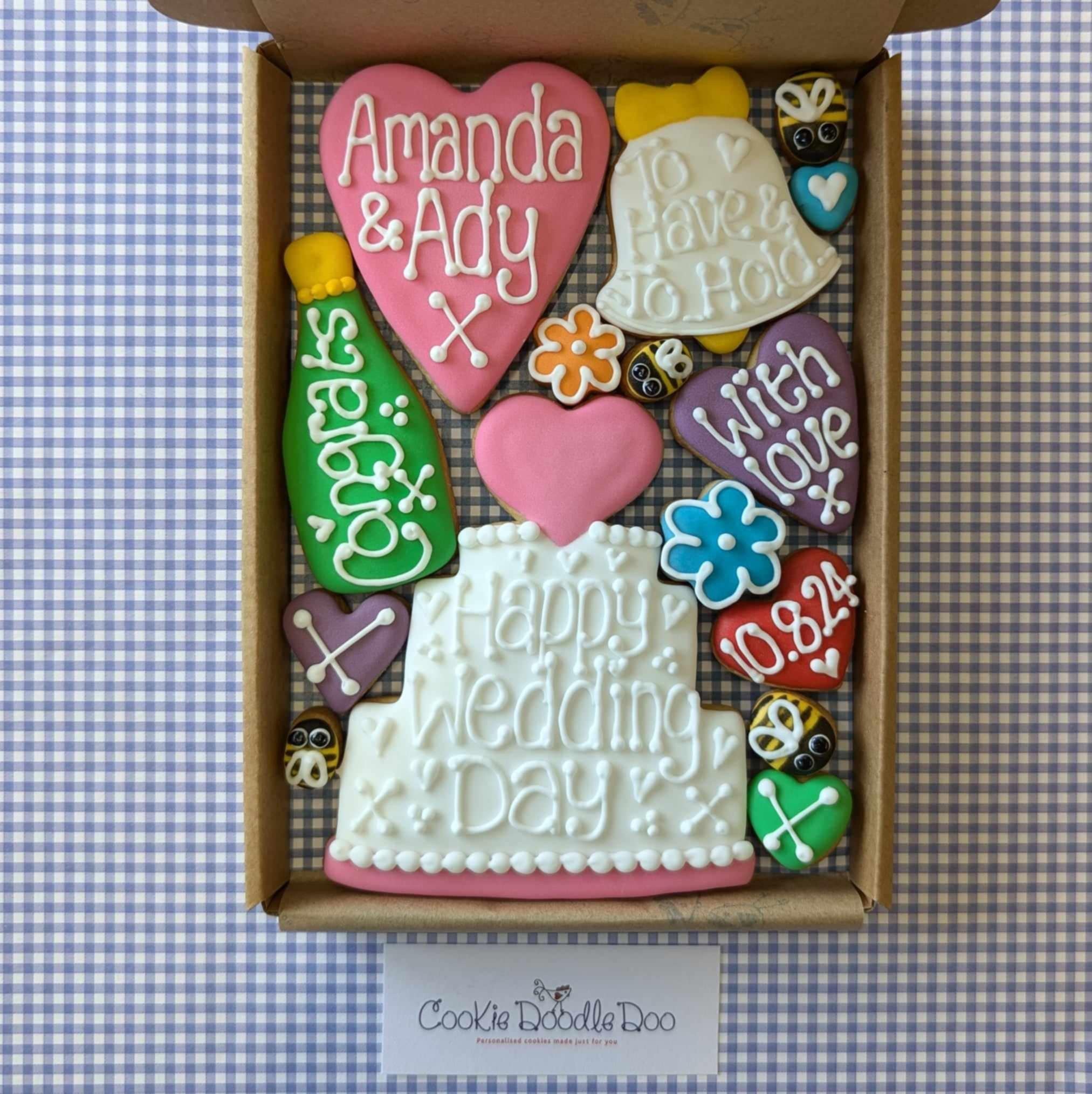 Wedding cookie boxes 60 photos - Vianawedding.com Wedding cookie boxes 60 photos - Vianawedding.com