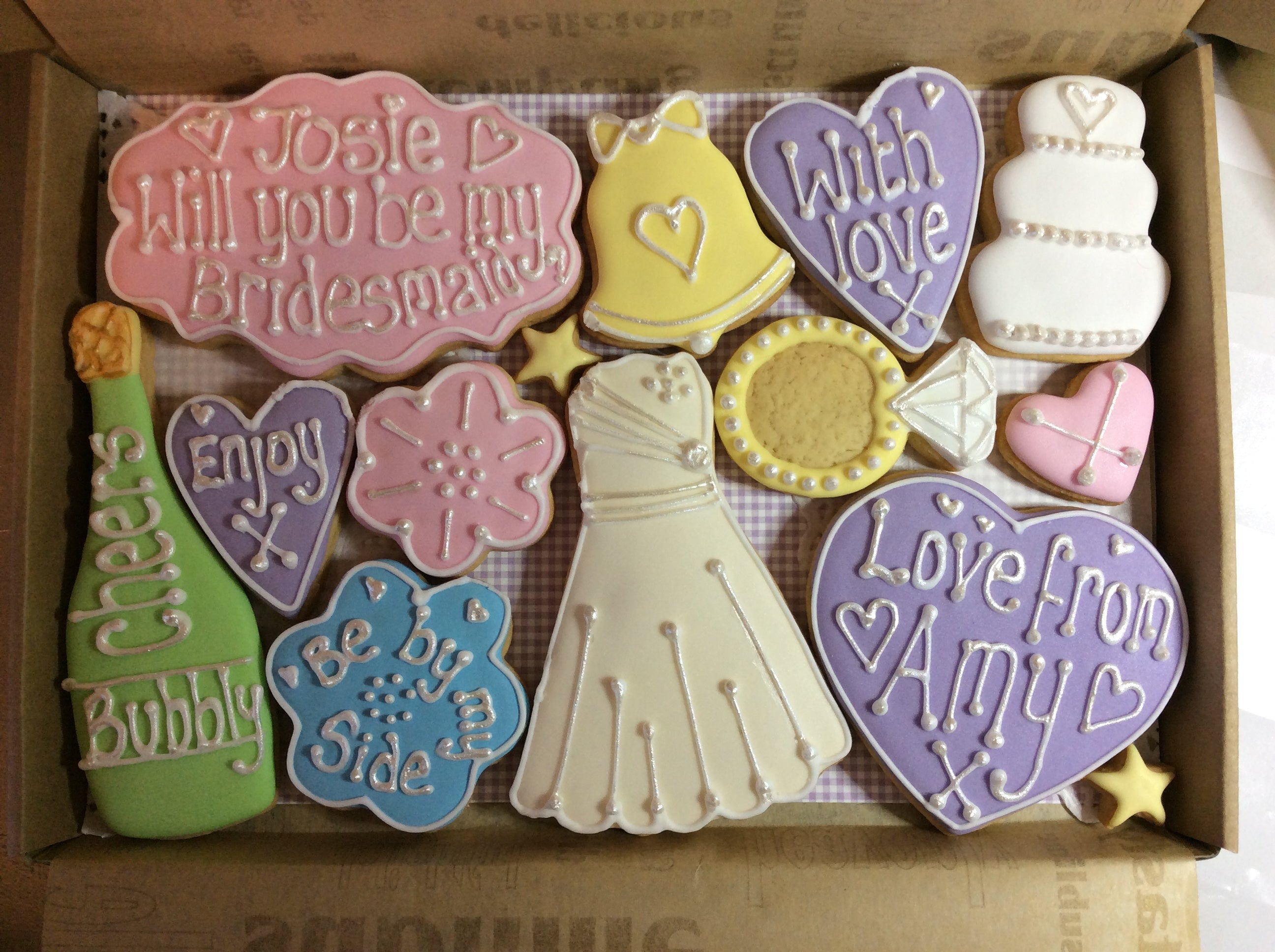 Will You Be My Bridesmaid / Maid of Honour Cookie box (Large)