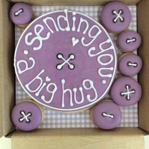 Big Button Hug Cookie Box