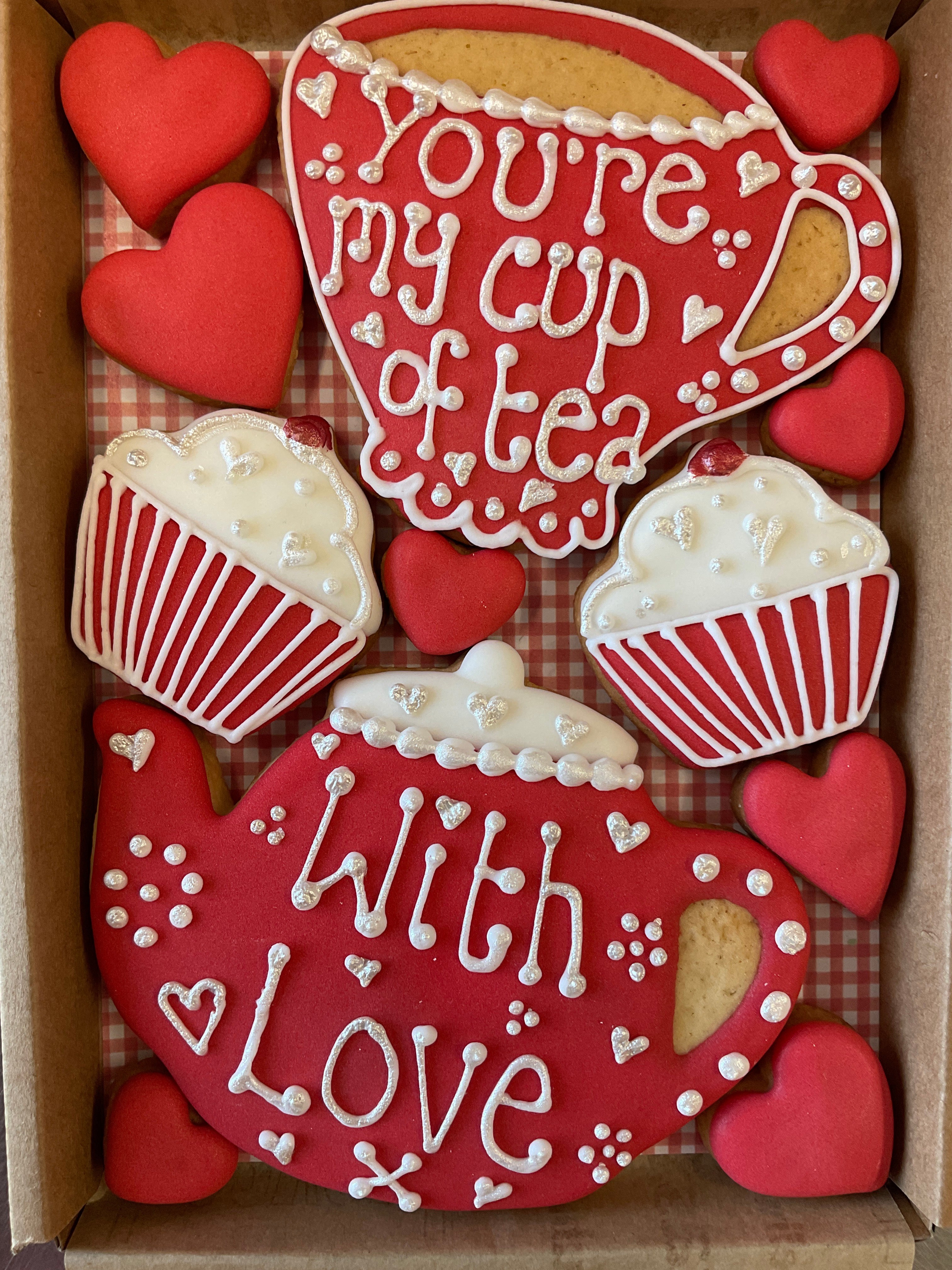 My cup of tea / Valentines Day Medium Tea set cookie box