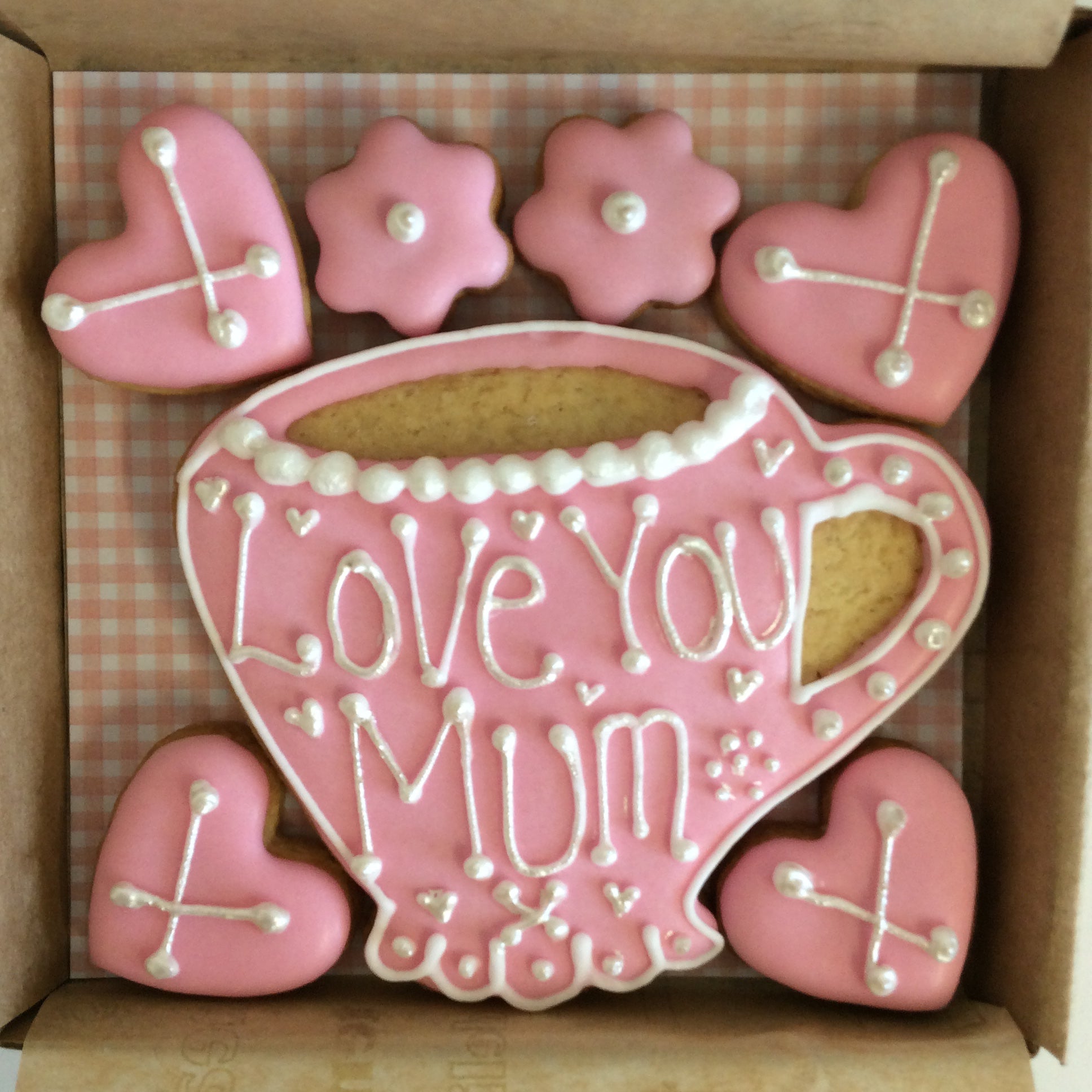 Love You Mum  / Nanny / Nana Teacup cookie box
