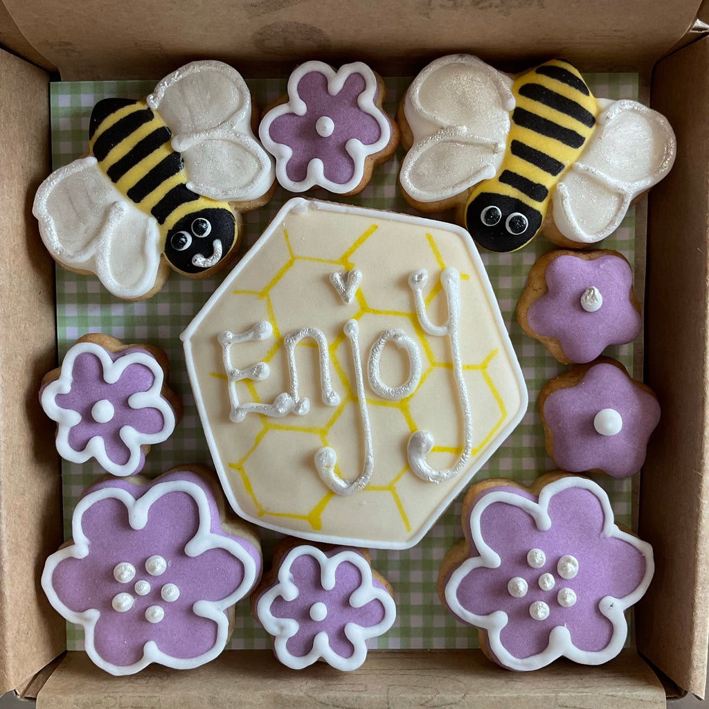 Bees - Enjoy sentiment small cookie box