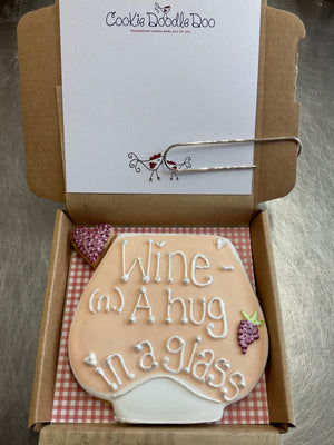Edible wine glass cookie box. Letterbox gift for wine lovers. Send a personalised message on the cookie. For all occasions including hen party, birthday, weddings.